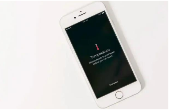 轵城镇苹果手机维修分享iPhone 手机发热如何快速降温 